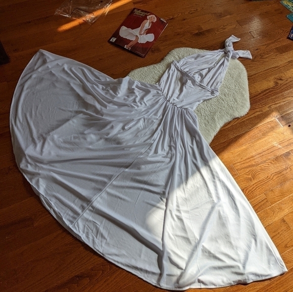 Hollywood STARLET Marilyn Monroe Halloween Costume Dress Large 50s 60s - Picture 3 of 6